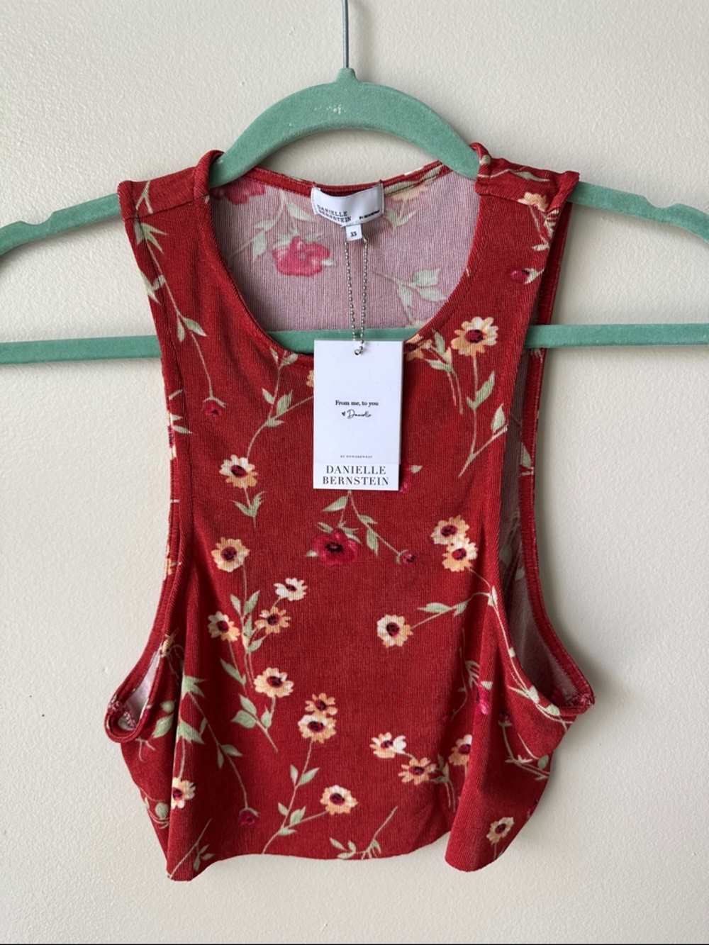DANIELLE BERNSTEIN Rust Red Floral Sleeveless Crop Tank